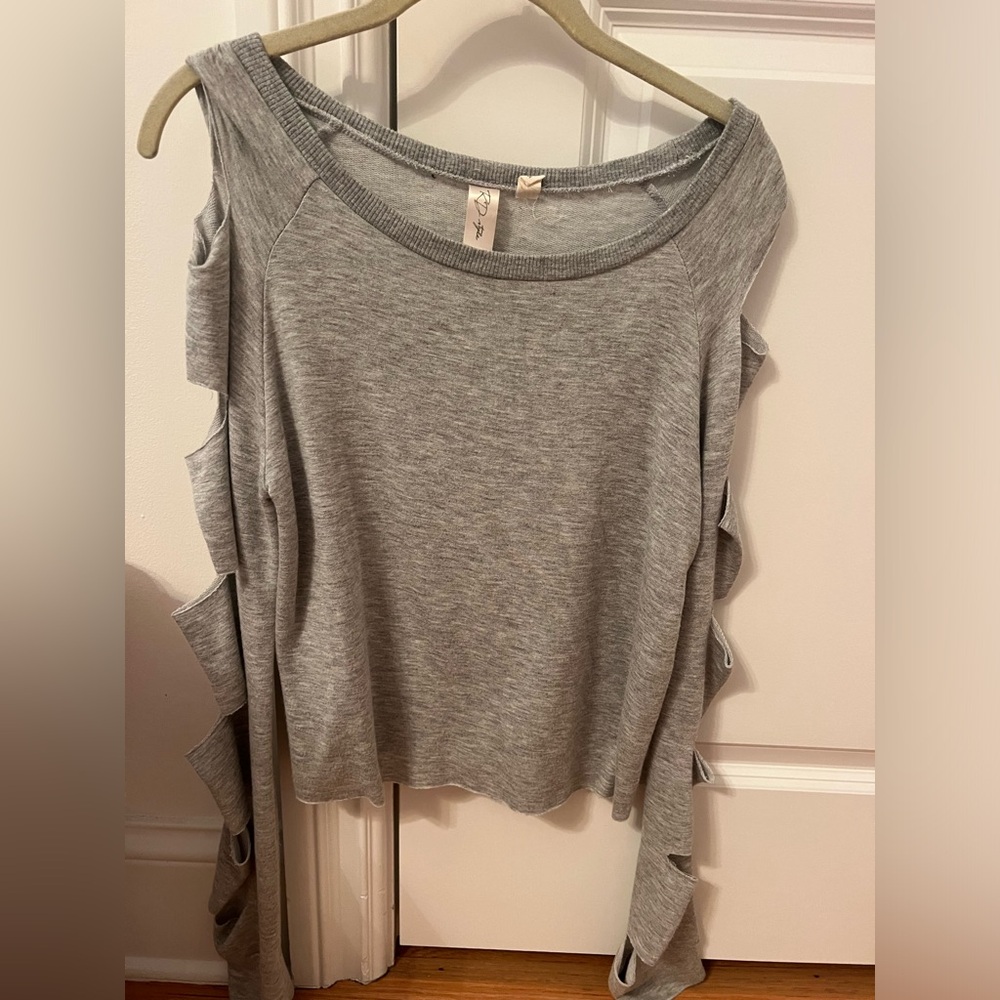 RD Style Grey long sleeve with cut outs